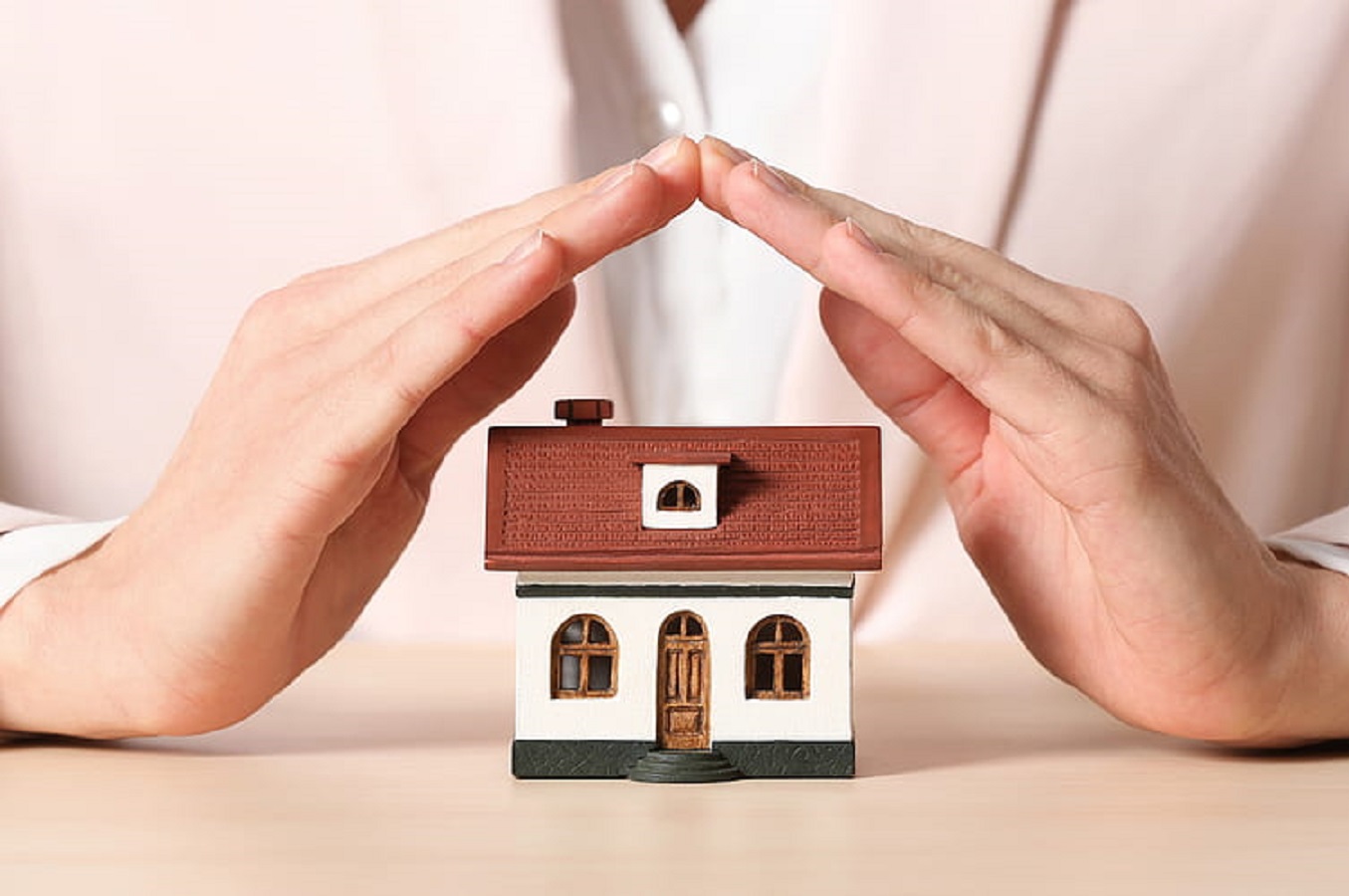 Insurance structuring (investment, agricultural, life, property)